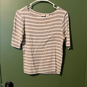 Max Studio Striped Short Sleeve Tee in Gray and White